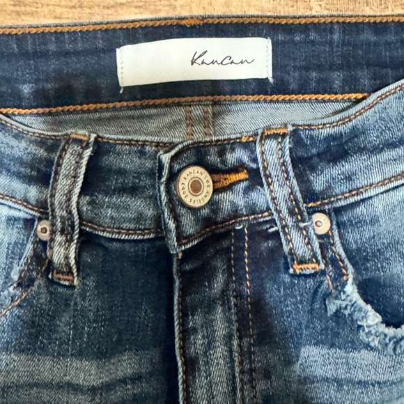 Like New KanCan Mid-Rise Skinny Denim Jeans Size 1/24 - Picture 7 of 8
